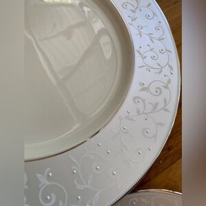 Lenox Pearl Innocence 5-piece setting, new/unused